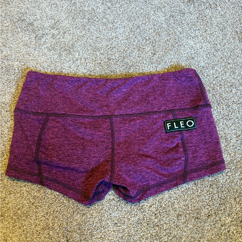 FLEO fuschia low rise contour